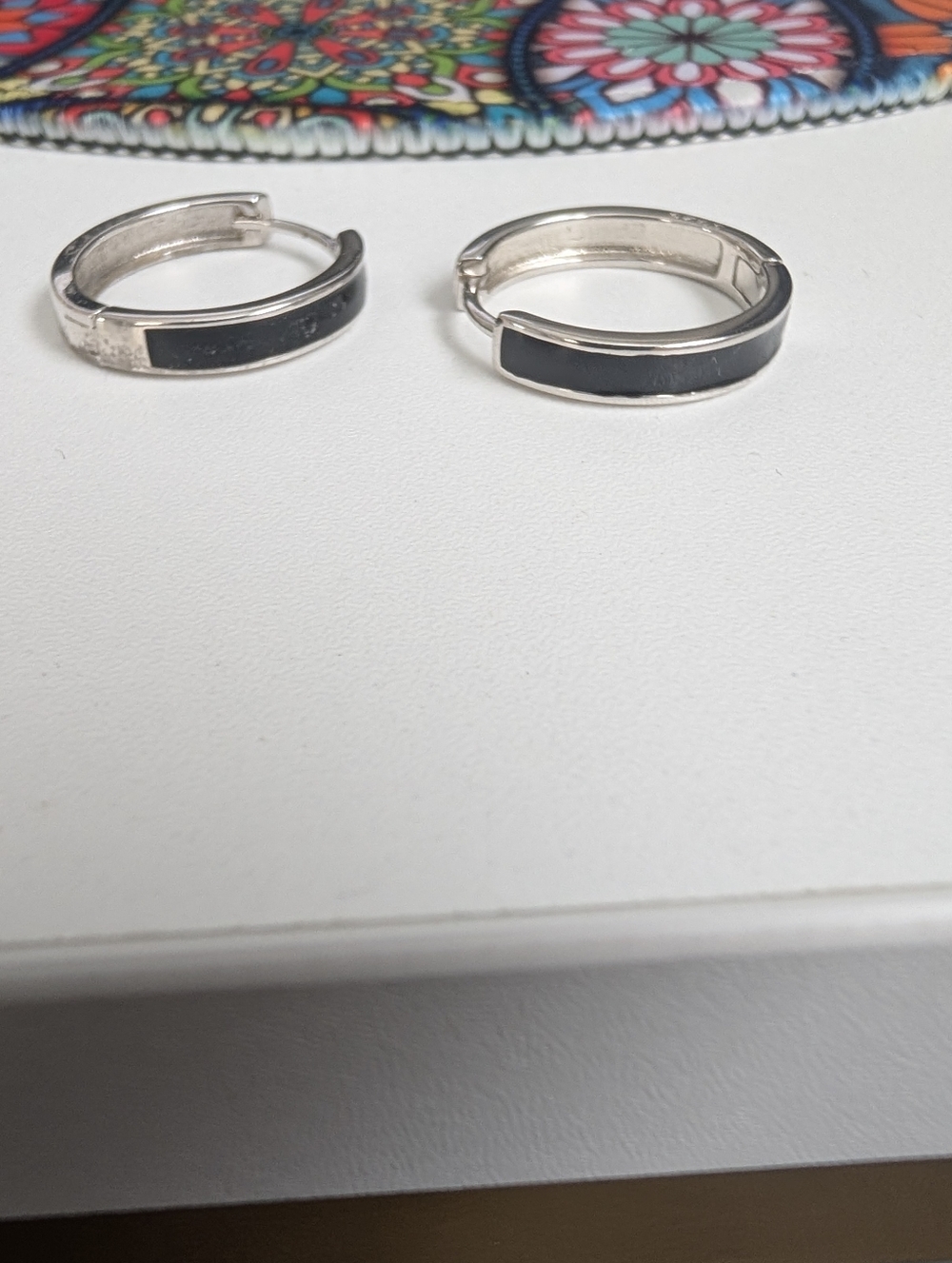 .925 Silver Hoop Earrings with Black Inlay
